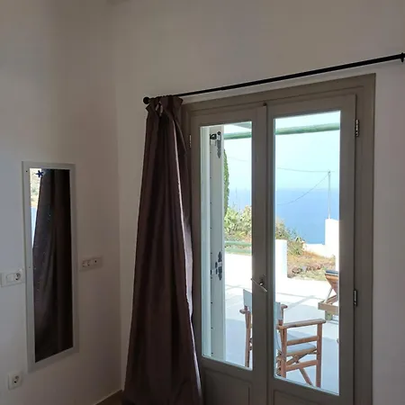 'irene' Cycladic House With Sunrise And Sea View! Foinikiá