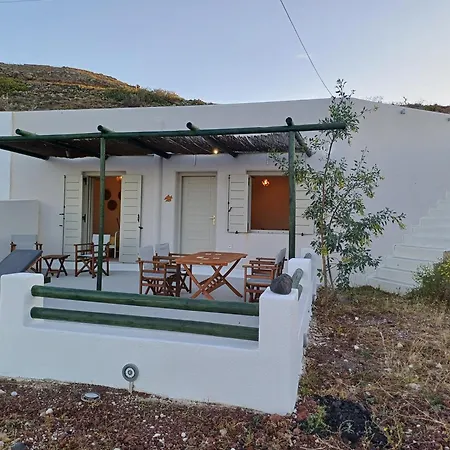 'irene' Cycladic House With Sunrise And Sea View! Foinikiá