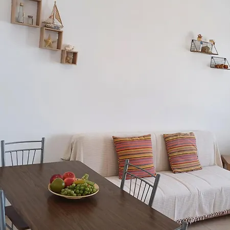 'irene' Cycladic House With Sunrise And Sea View! Holiday home Foinikia (Santorini)