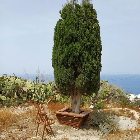 'irene' Cycladic House With Sunrise And Sea View!
