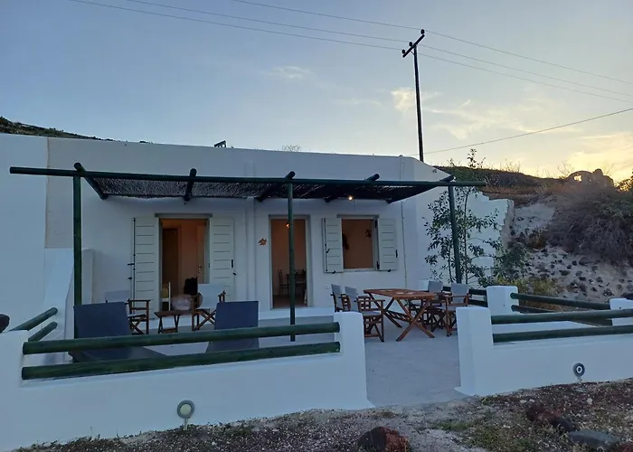 'irene' Cycladic House With Sunrise And Sea View! * Foinikiá