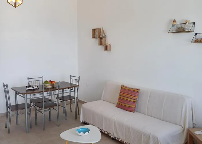 'irene' Cycladic House With Sunrise And Sea View! Foinikiá