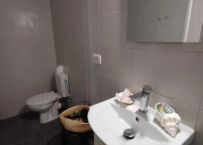 'irene' Cycladic House With Sunrise And Sea View!