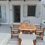 'irene' Cycladic House With Sunrise And Sea View! Foinikiá