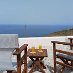'irene' Cycladic House With Sunrise And Sea View! Vakantiehuis Foinikiá