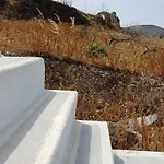 'irene' Cycladic House With Sunrise And Sea View!