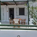 Vakantiehuis 'irene' Cycladic House With Sunrise And Sea View! Foinikiá